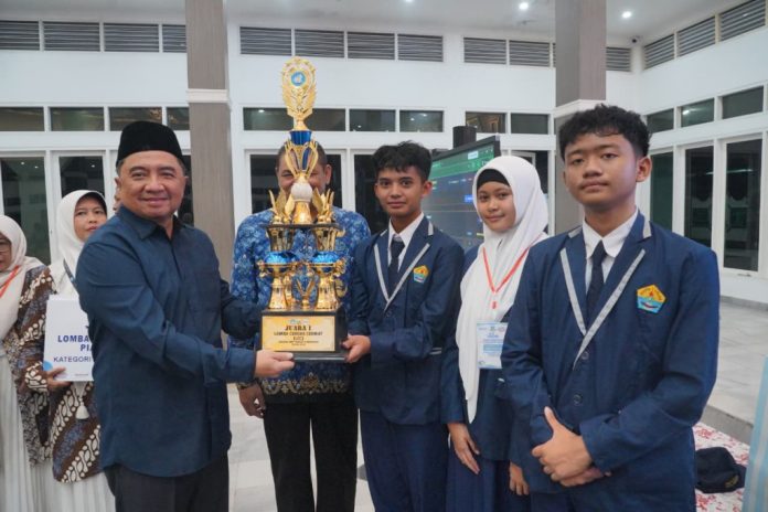 SMPN 1 Leles Raih Juara Pertama Lomba Cerdas Cermat SMP Tingkat Kabupaten Garut 2026