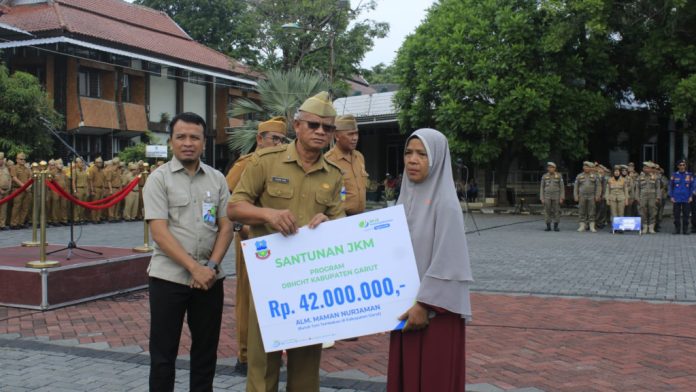 Pemerintah Kabupaten Garut dan BPJS Ketenagakerjaan Salurkan Santunan Rp2,659 Miliar kepada 82 Ahli Waris