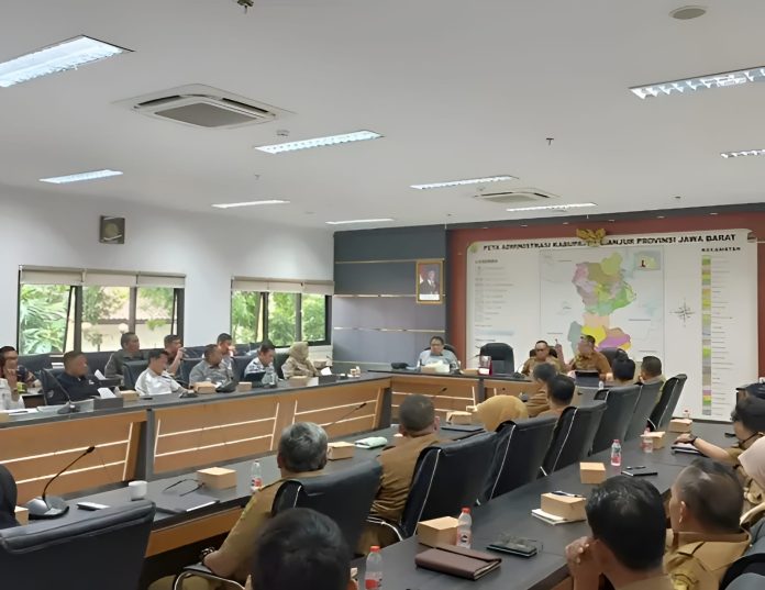 Pemerintah Provinsi Jawa Barat Dukung Pilkades Digital di Cianjur dengan Sediakan Puluhan Perangkat