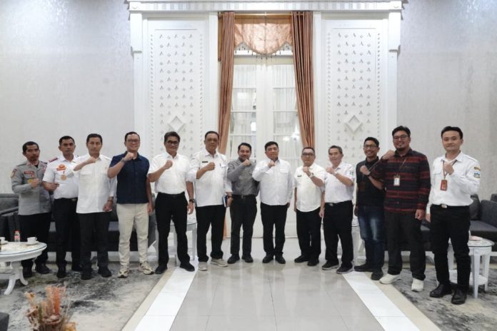 Pemkab Garut dan PLN UP3 Bahas Dukungan Pasokan Listrik untuk Investasi dan Penanganan Gangguan Jaringan